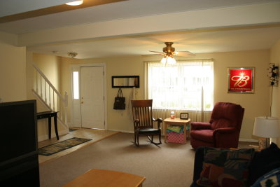 family room 2 Home for Sale ~ 917 Trianon Lane (Ballwin area)