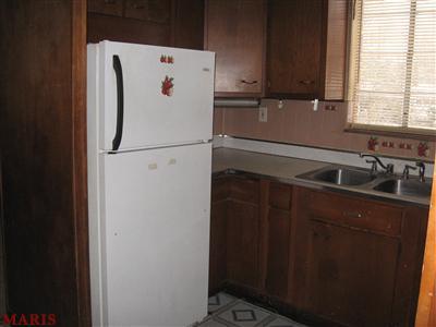 529 Ford Drive (Ferguson) - kitchen