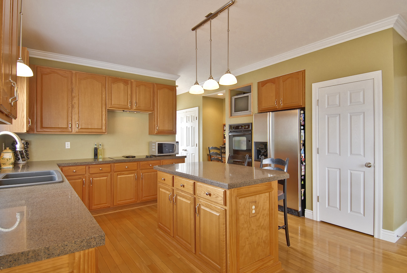 1634 Whispering Hollow Ct (Wildwood) - kitchen