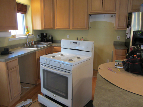 Kitchen progress report 2 - before appliances