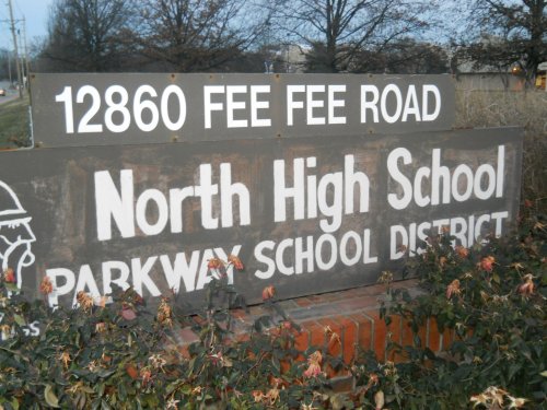 Parkway North High School sign