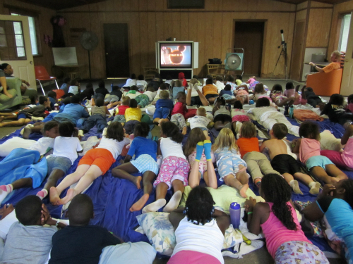 Sherwood Forest Camp - Mini Camp movie night