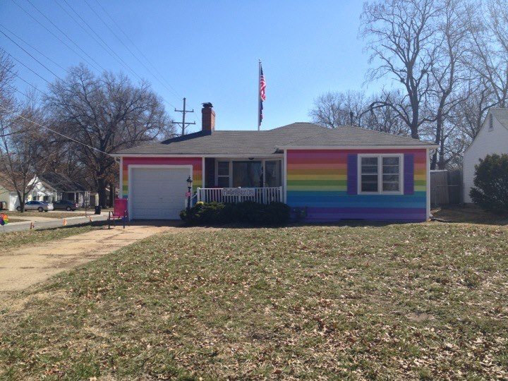 Rainbow house (photo credit Terry Blastenbrei)
