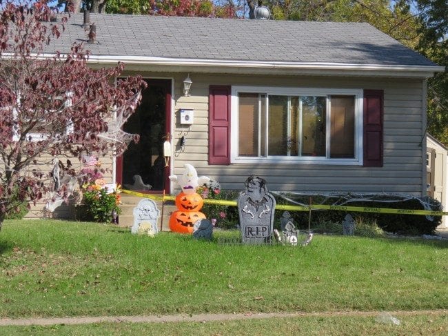 St. Louis Yards Get Ghoulish for Halloween - Arch City Homes