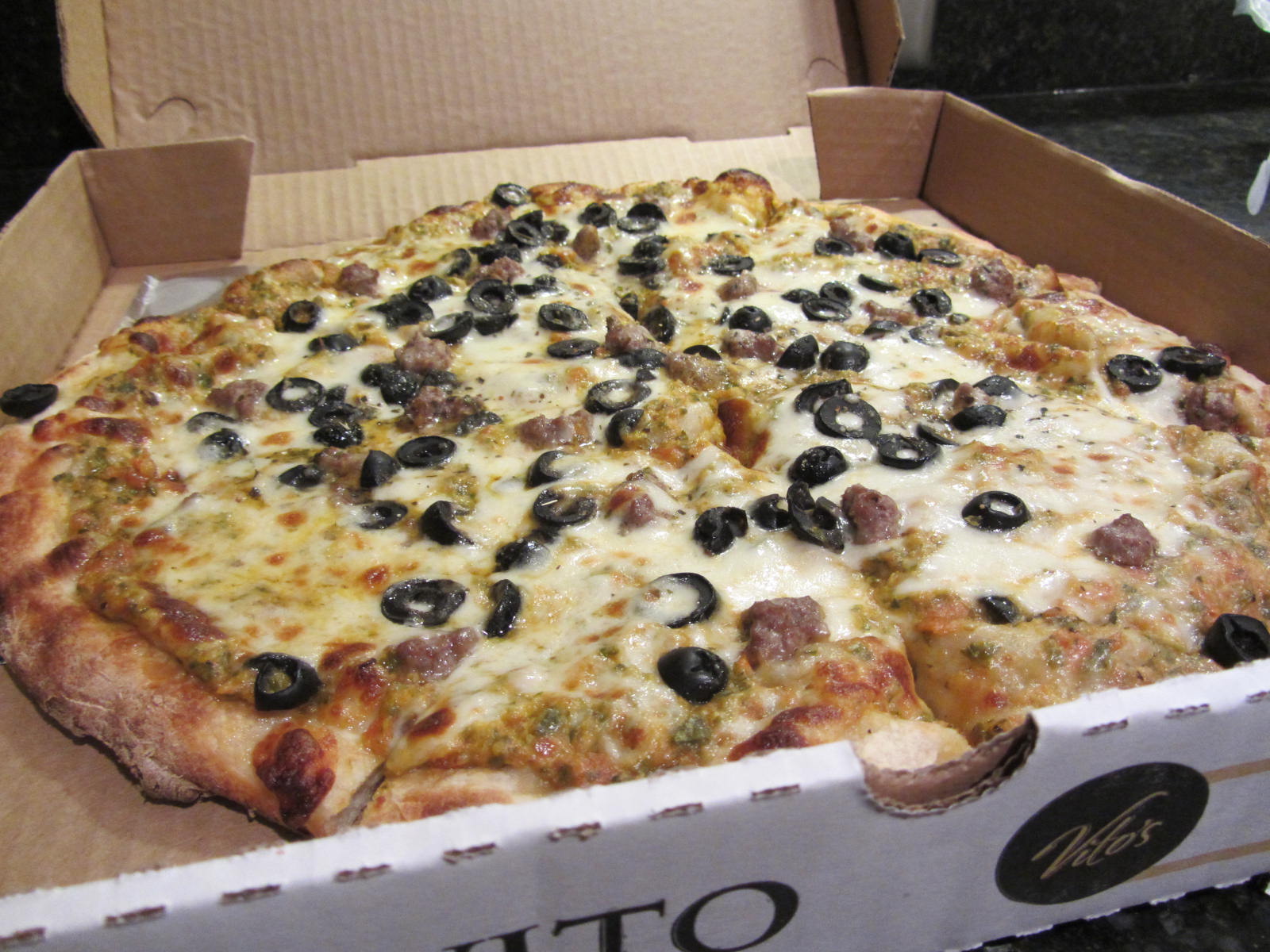 Exploring St. Louis One Meal at a Time - Vito's Pizzeria and Ristorante | Arch City Homes